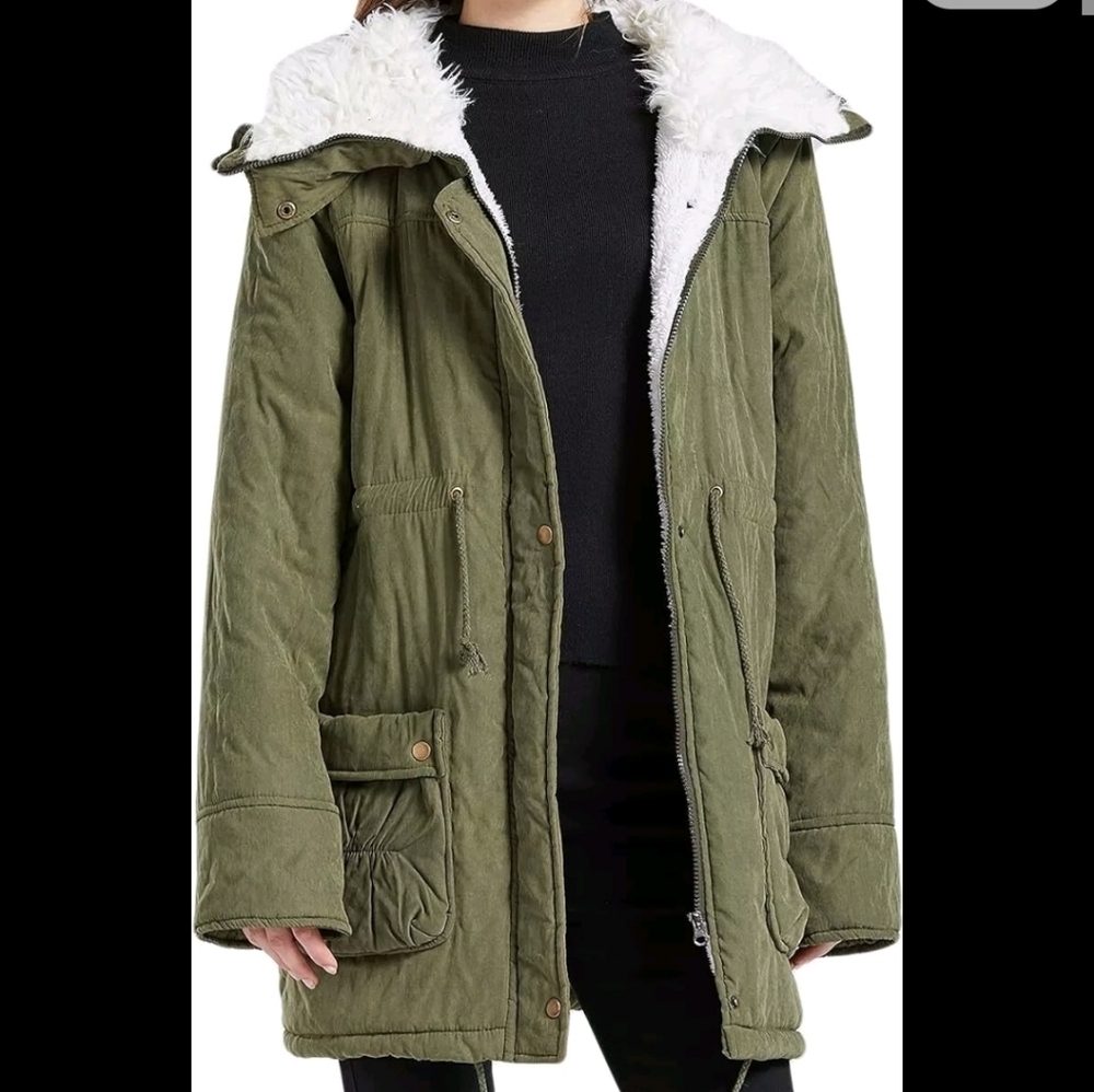 Z&I Olive Faux Fur Mid Length Parka Coat size Medium